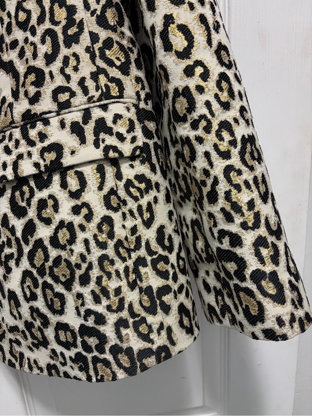 Chico's Leopard Print Blazer Jacket Cream Black Gold Metallic 2 Large - Picture 7 of 12